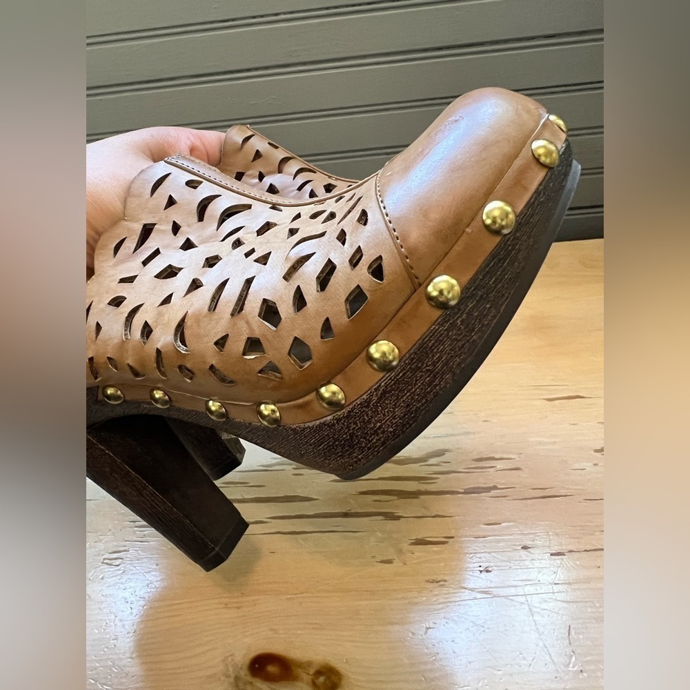 Nadara Brown Leather Clogs with Intricate Cut-Outs and Wooden Heel - Picture 9 of 11
